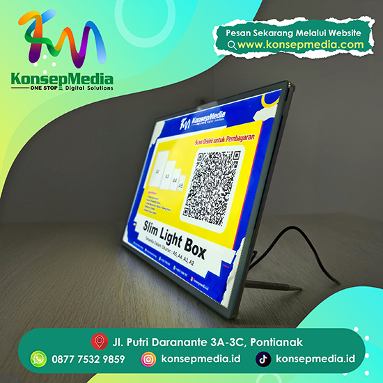 Slim Lightbox LED Poster Display A4